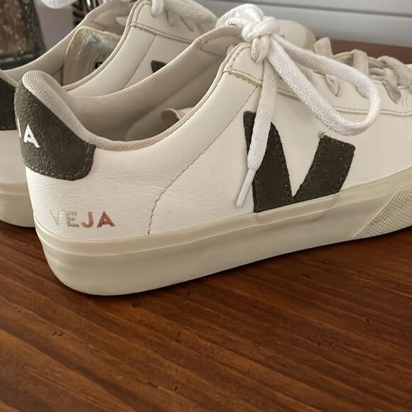 Veja Campo White Leather Sneakers with Gray Suede Logo - Picture 5 of 9